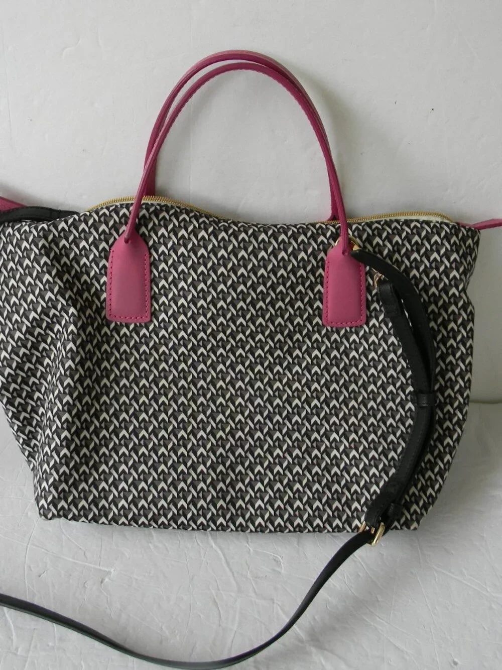 ROBERTA PIERI  NYLON/LEATHER BLACK/WHITE GEOMETRIC SATCHEL/CROSSBODY BAG ITALY